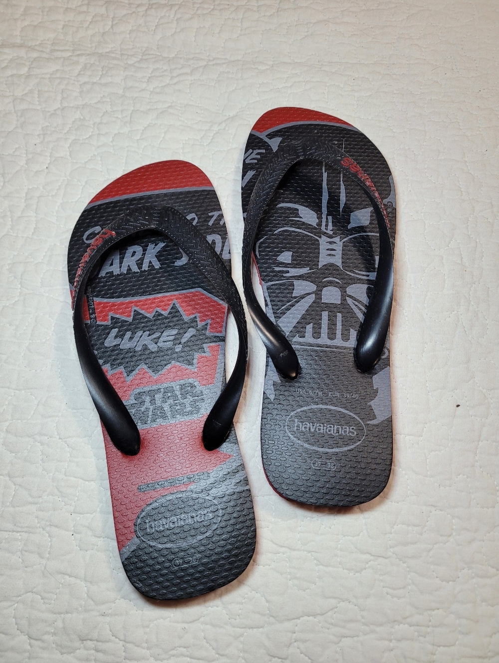 Havaianas STAR WARS NWOT Red Black Sz 6/7 37-38 Darth Vador Luke